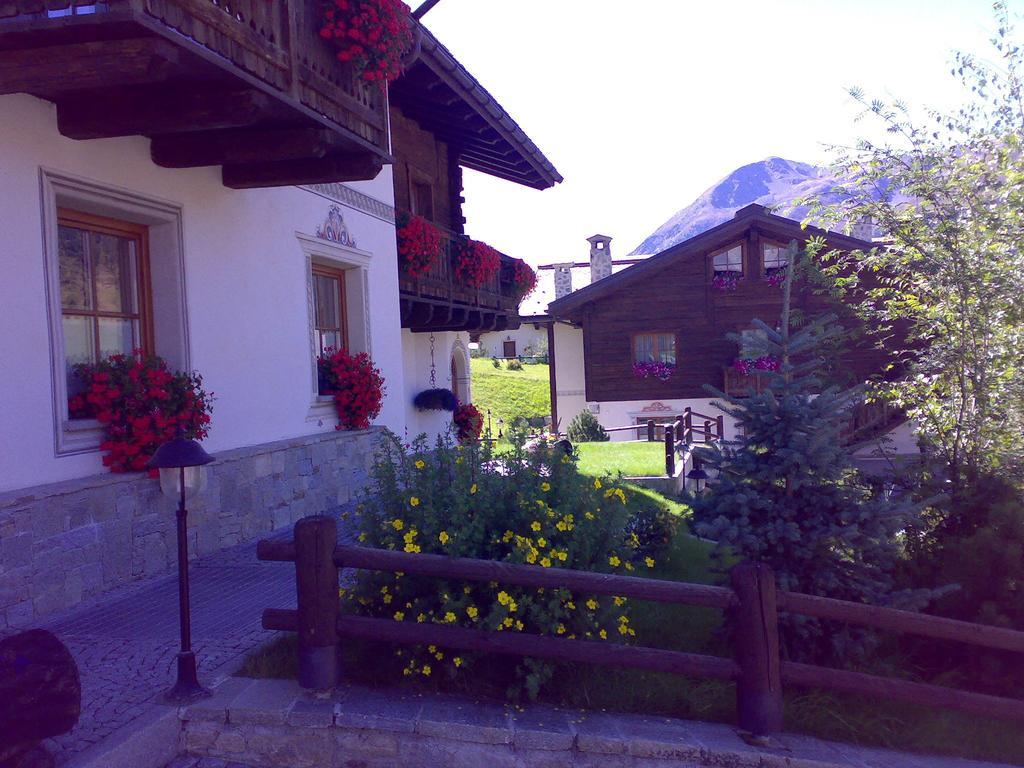 Casa Urbani Apartment Livigno Luaran gambar